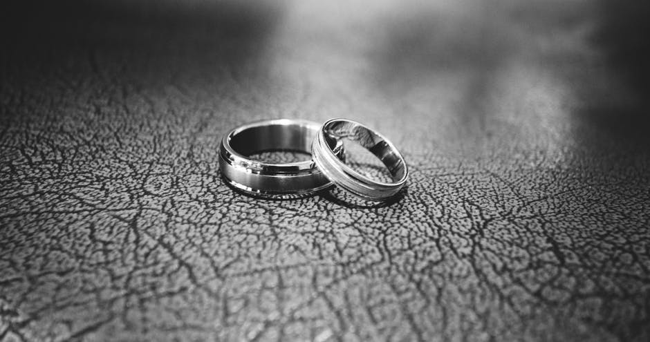 2019 Wedding Bands Trends