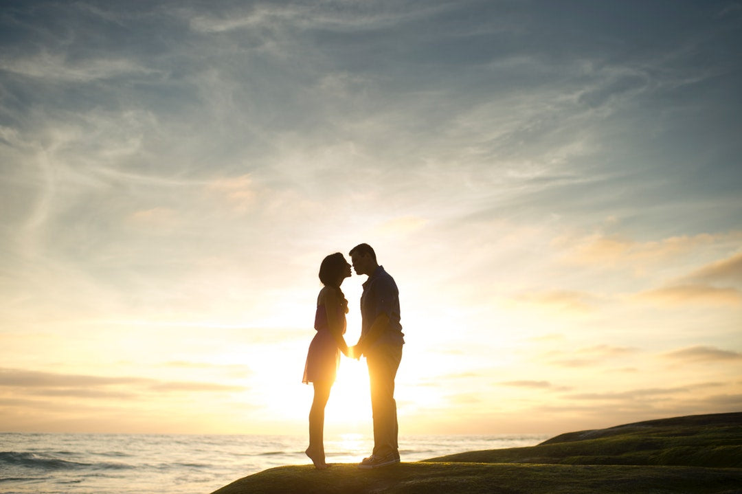 9 Romantic Proposal Ideas That Will Take Your Partner’s Breath Away