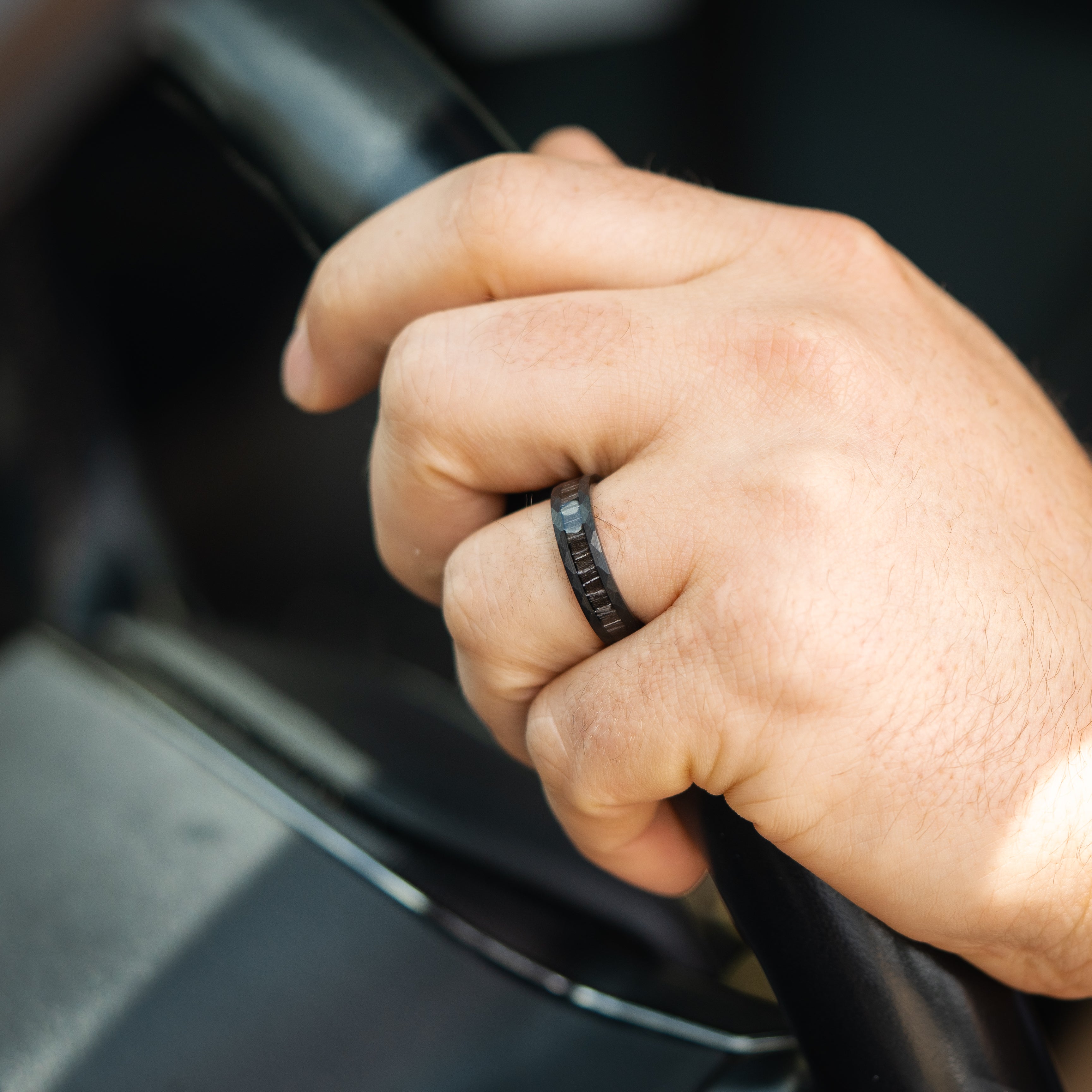 The Raven | 6MM – Alpine Rings